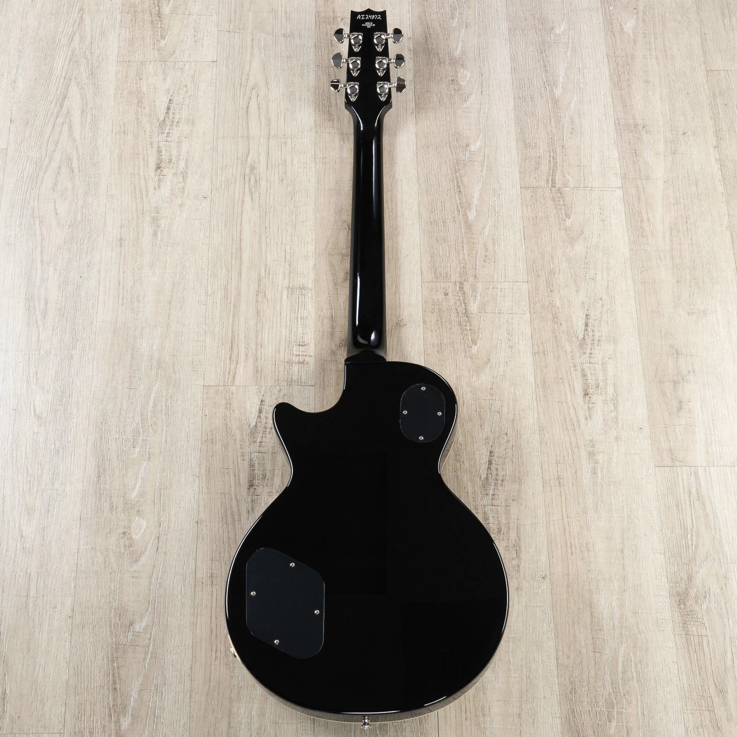 Heritage Standard H-150 Solid Guitar With Case, Ebony (Gloss Black) 6 Heritage Standard H-150 Solid Guitar With Case, Ebony (Gloss Black) - Image 4