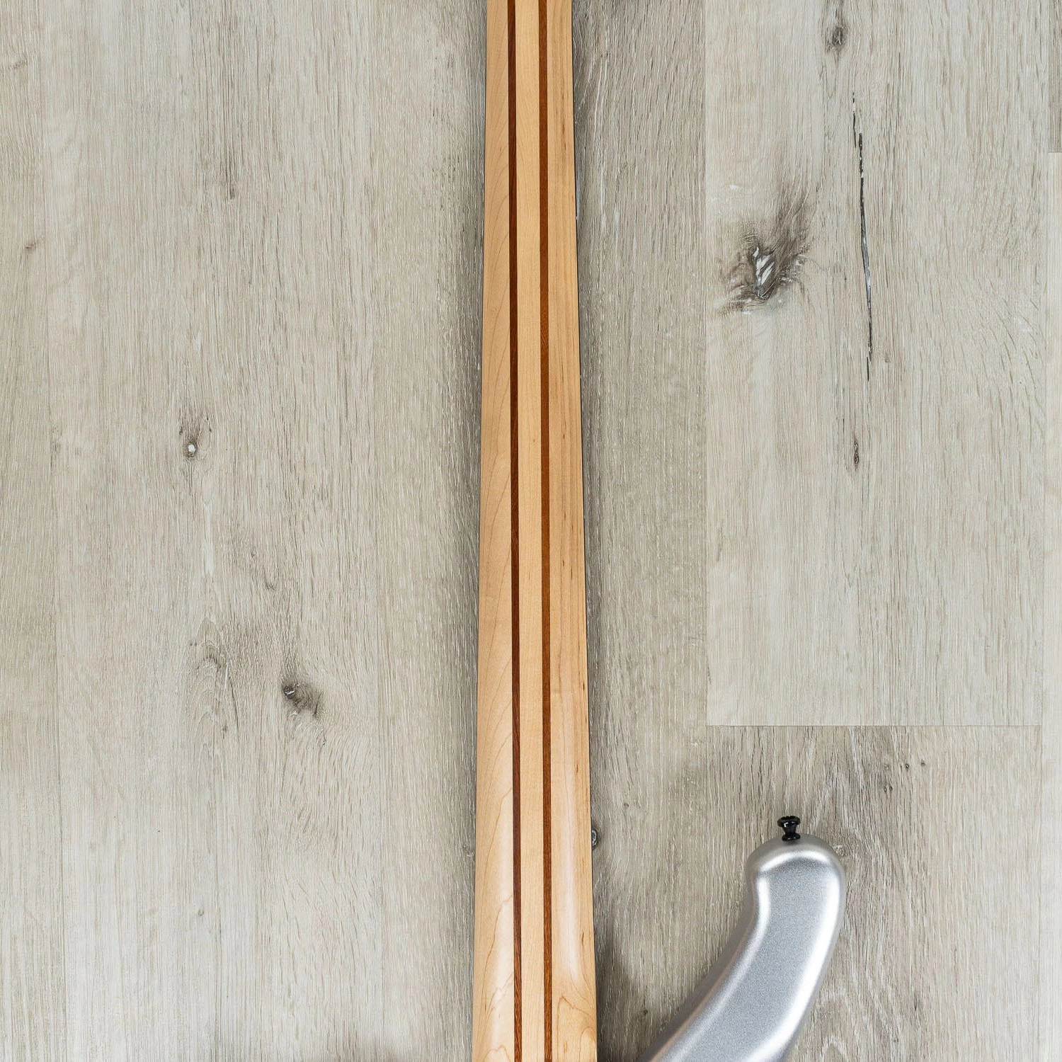 Sandberg Booster 5 5-String Active/Passive Bass, Metallic Silver Custom Color 7 Sandberg Booster 5 5-String Active/Passive Bass, Metallic Silver Custom Color - Image 5