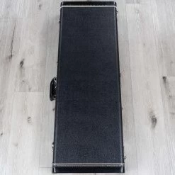 Anderson Guitarworks Icon Classic HSS Guitar, Distressed Candy Apple Red Over Sunburst 24 Anderson Guitarworks Icon Classic HSS Guitar, Distressed Candy Apple Red Over Sunburst -Musical Instrument Shop 20210514 dsc01221