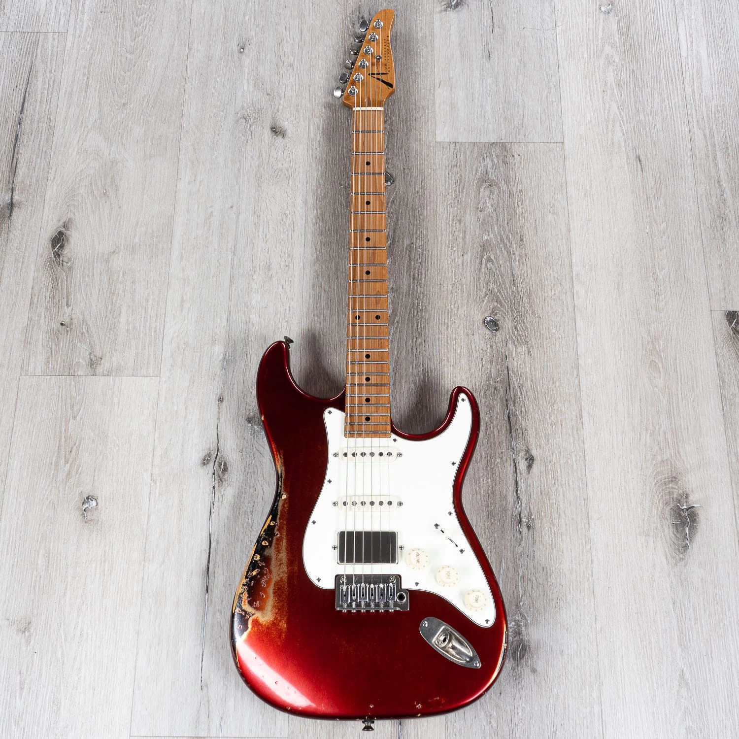 Anderson Guitarworks Icon Classic HSS Guitar, Distressed Candy Apple Red Over Sunburst 5 Anderson Guitarworks Icon Classic HSS Guitar, Distressed Candy Apple Red Over Sunburst - Image 3