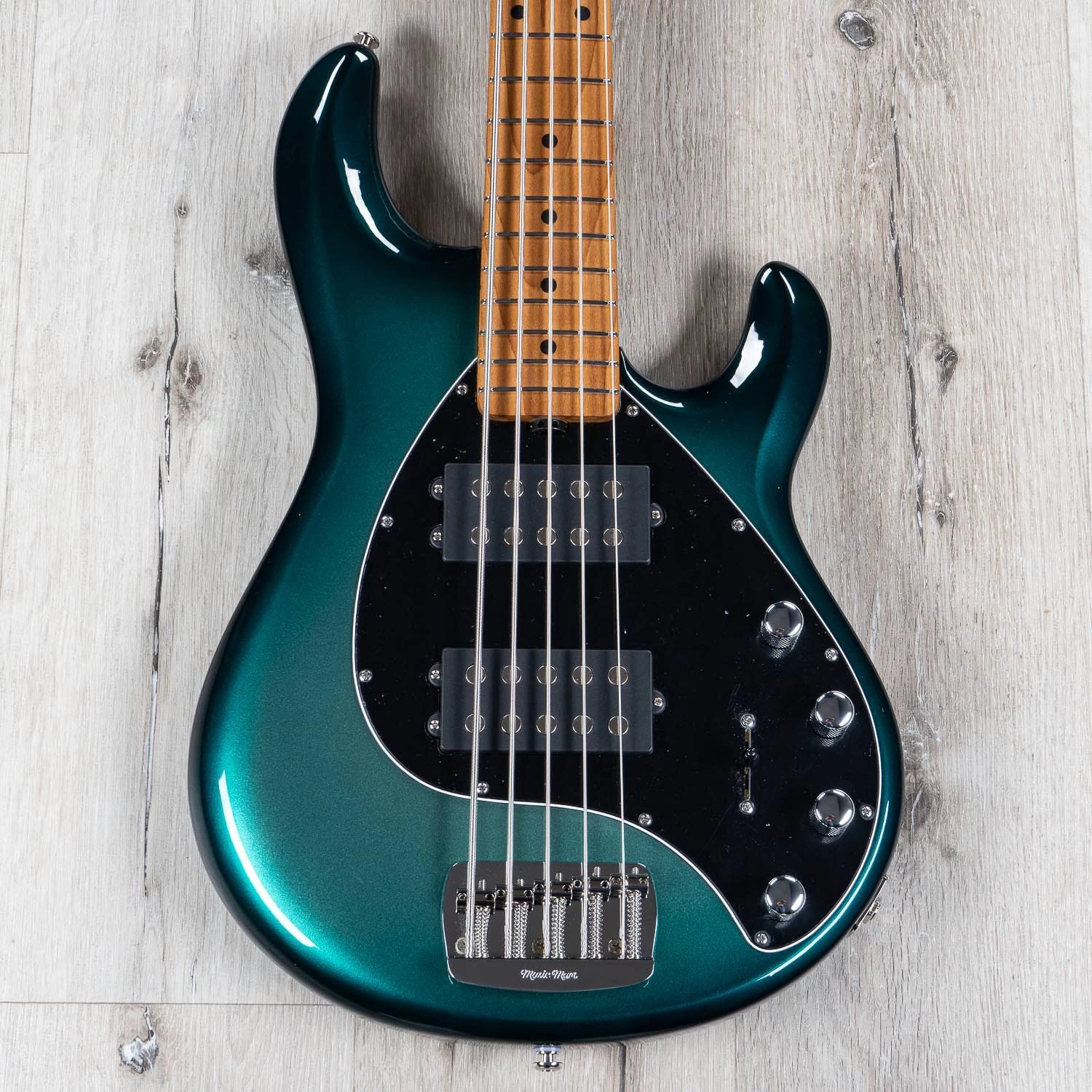 Ernie Ball Music Man StingRay 5 Special 5-String Bass, Maple Fretboard, Frost Green Pearl 3 Ernie Ball Music Man StingRay 5 Special 5-String Bass, Maple Fretboard, Frost Green Pearl