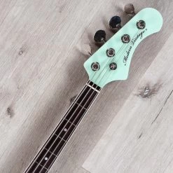 Modern Vintage MVJ4-66 '60s Vintage 4-String Bass, Rosewood Fretboard, Seafoam Green -Musical Instrument Shop 20210707 dsc06288