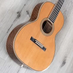 Martin Custom Shop 00-28 Inspired Parlor Acoustic Guitar, Figured Walnut And Red Cedar 16 Martin Custom Shop 00-28 Inspired Parlor Acoustic Guitar, Figured Walnut And Red Cedar -Musical Instrument Shop 20210908 dsc01965