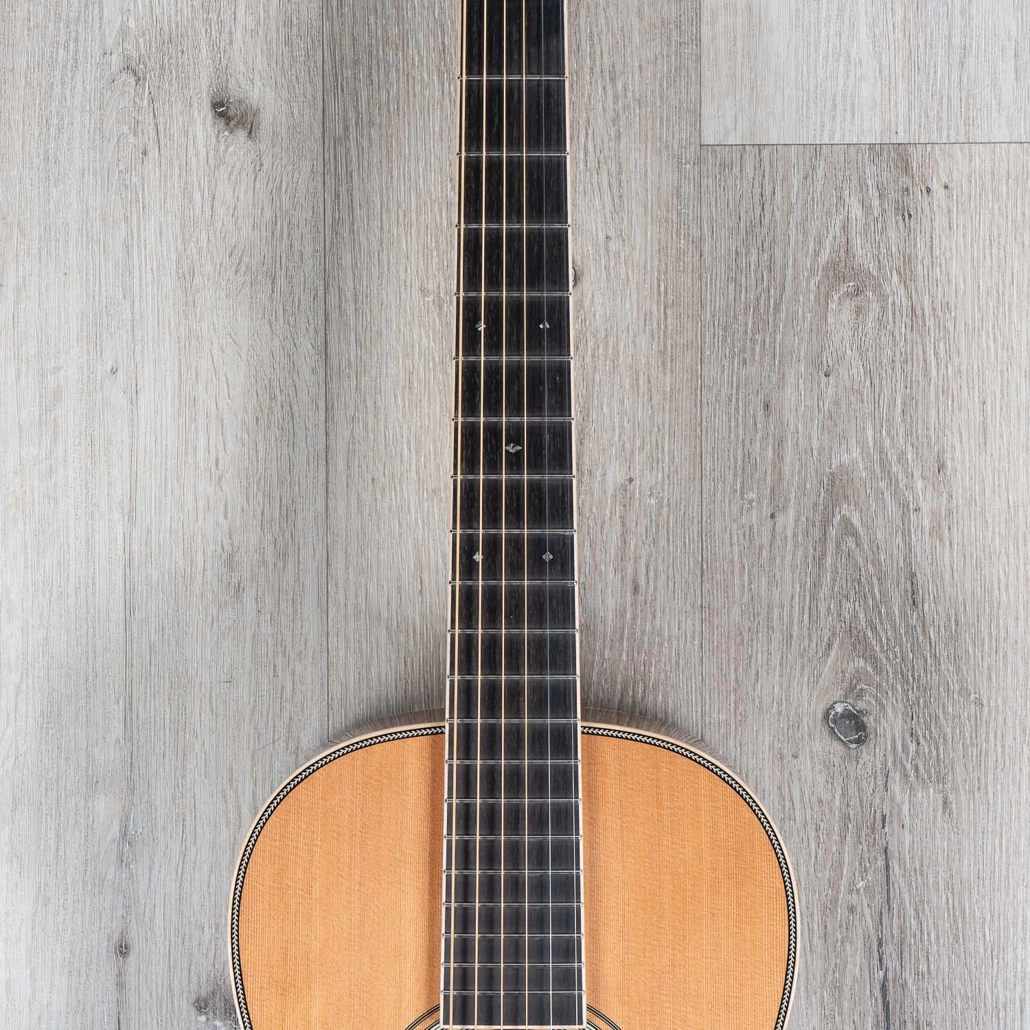 Martin Custom Shop 00-28 Inspired Parlor Acoustic Guitar, Figured Walnut And Red Cedar 9 Martin Custom Shop 00-28 Inspired Parlor Acoustic Guitar, Figured Walnut And Red Cedar - Image 7