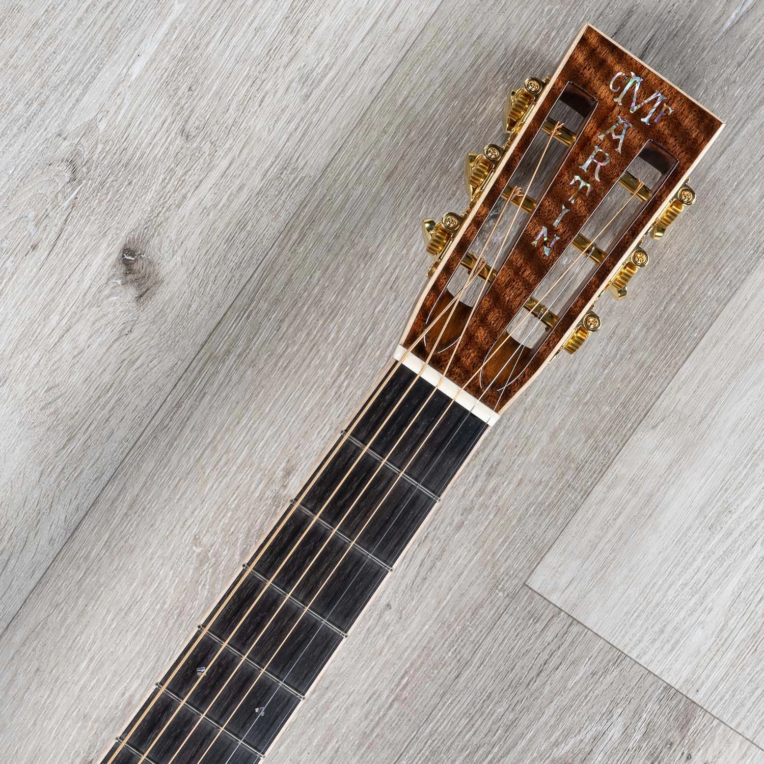 Martin Custom Shop 00-28 Inspired Parlor Acoustic Guitar, Figured Walnut And Red Cedar 11 Martin Custom Shop 00-28 Inspired Parlor Acoustic Guitar, Figured Walnut And Red Cedar - Image 9