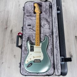 Fender American Professional II Stratocaster Left-Handed Guitar, Maple Fretboard, Mystic Surf Green -Musical Instrument Shop 20211130 dsc08192
