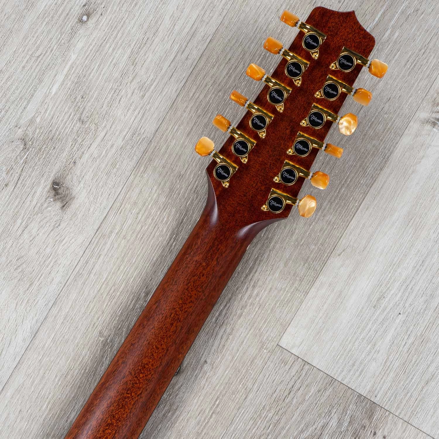 Takamine P3DC-12 12-String Dreadnought Acoustic-Electric Guitar, Left-Handed, Hard Case - Natural 13 Takamine P3DC-12 12-String Dreadnought Acoustic-Electric Guitar, Left-Handed, Hard Case - Natural - Image 11