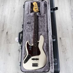 Fender American Professional II Jazz Bass Left-Hand, Rosewood Fretboard, Olympic White -Musical Instrument Shop 20220114 dsc02576