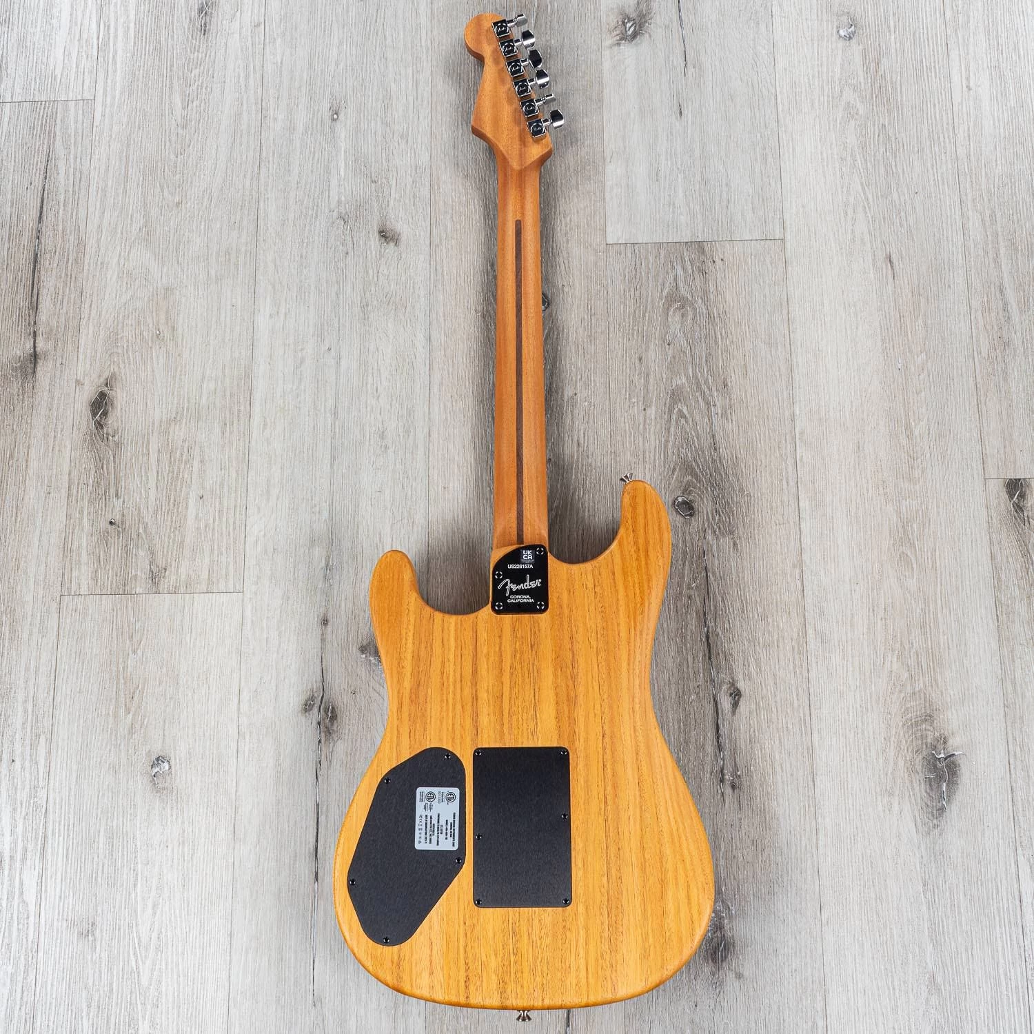 Fender American Acoustasonic Stratocaster Guitar, Ebony Fretboard, 3 Color Sunburst 8 Fender American Acoustasonic Stratocaster Guitar, Ebony Fretboard, 3 Color Sunburst - Image 6