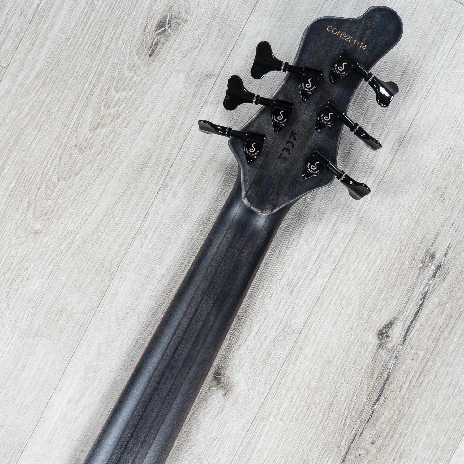 Mayones Comodous Classic 6, 6-String Bass, Liquid Black Raw 11 Mayones Comodous Classic 6, 6-String Bass, Liquid Black Raw - Image 9