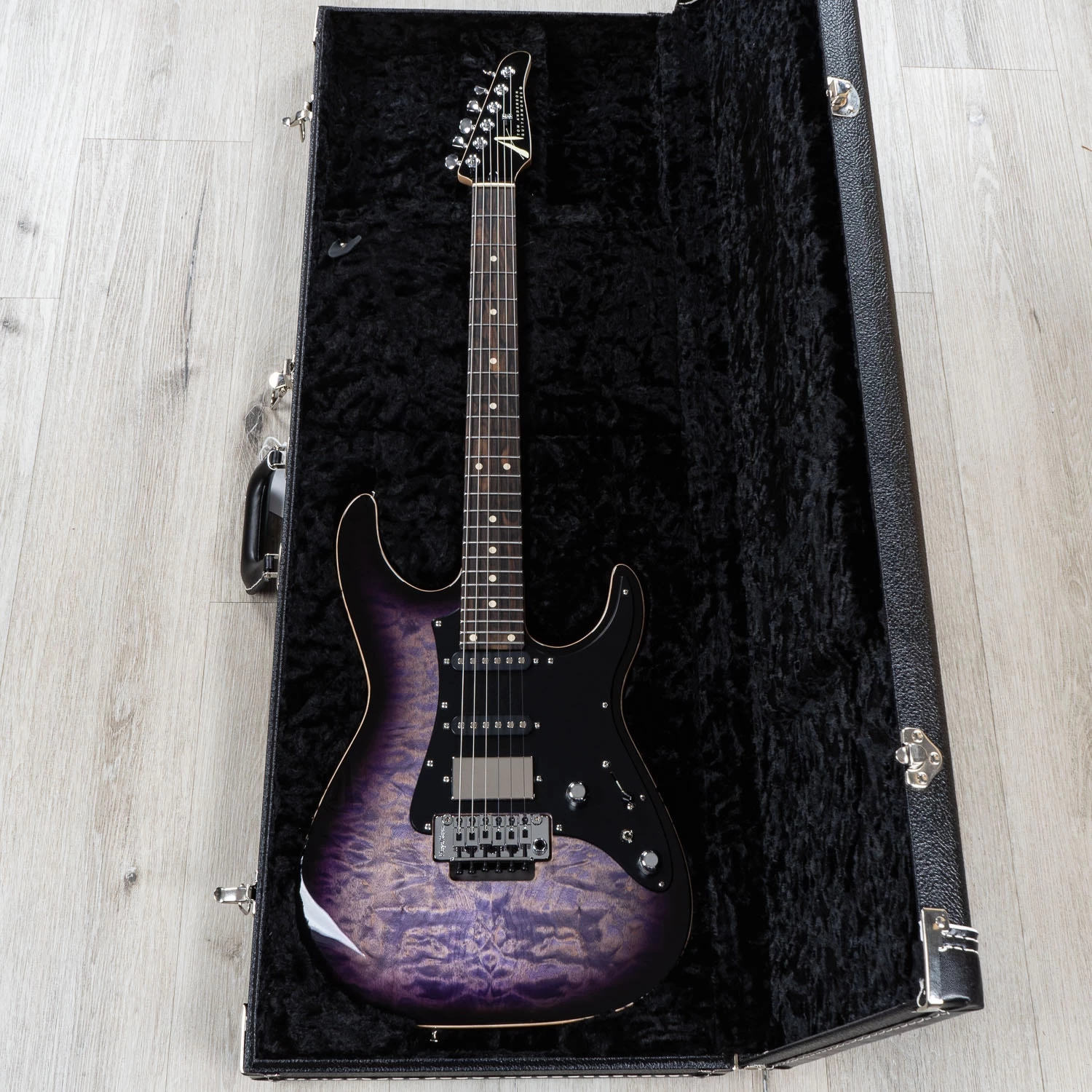 Anderson Guitarworks Guardian Angel HSS Guitar, Purple Burst 12 Anderson Guitarworks Guardian Angel HSS Guitar, Purple Burst - Image 10