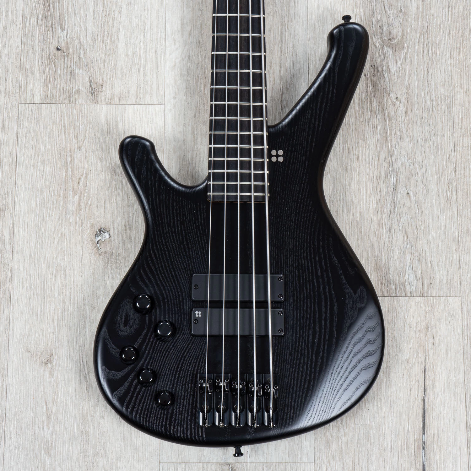 Sandberg Left-Handed Booster 5 Bass, 5-String, Matte Black 3 Sandberg Left-Handed Booster 5 Bass, 5-String, Matte Black