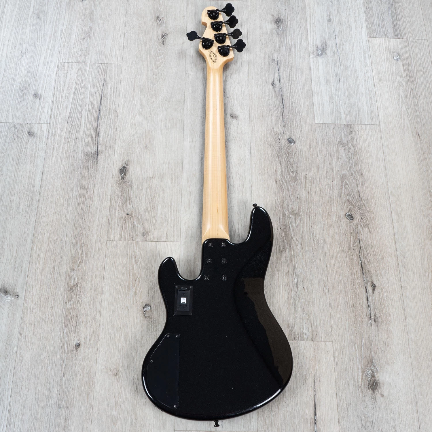 Sandberg California TM-5 Exclusive Run Bass, 5-String, Cosmic Black W/ Neon Green Stripes 8 Sandberg California TM-5 Exclusive Run Bass, 5-String, Cosmic Black W/ Neon Green Stripes - Image 6