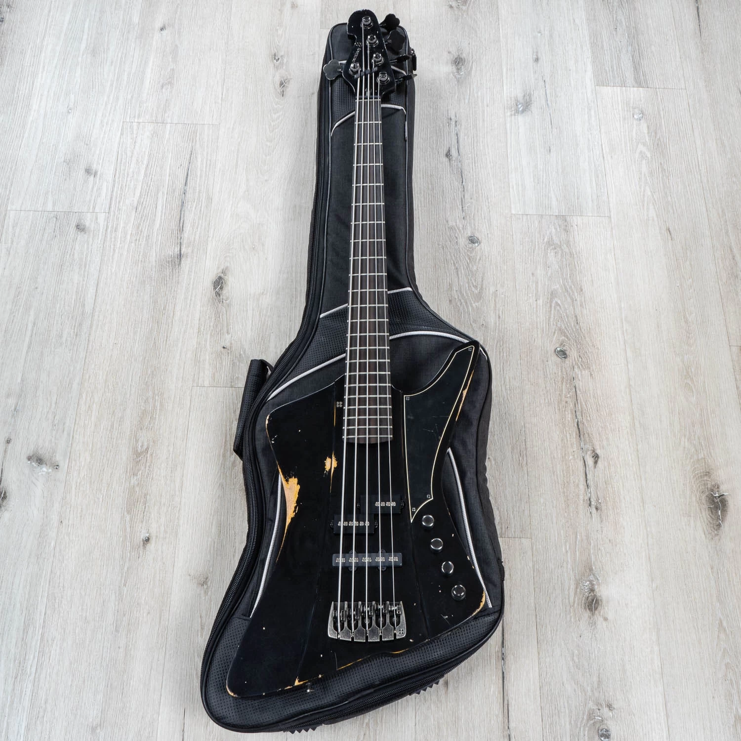 Sandberg Forty Eight Victor Brandt 5 Signature Bass, 5-String, Hardcore Aged Black 12 Sandberg Forty Eight Victor Brandt 5 Signature Bass, 5-String, Hardcore Aged Black - Image 10