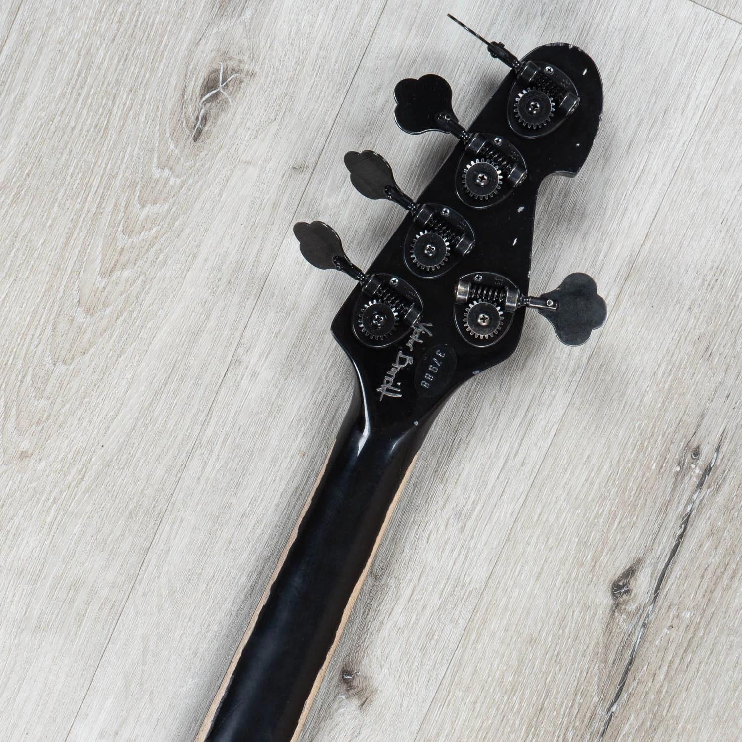 Sandberg Forty Eight Victor Brandt 5 Signature Bass, 5-String, Hardcore Aged Black 11 Sandberg Forty Eight Victor Brandt 5 Signature Bass, 5-String, Hardcore Aged Black - Image 9