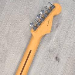 Fender American Professional II Stratocaster Left-Handed Guitar, Rosewood Fretboard, 3-Color Sunburst -Musical Instrument Shop 20220822 dsc09722