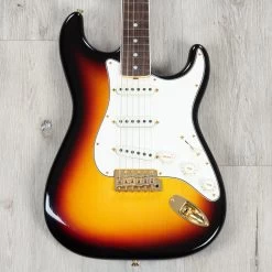 Fender Custom Shop LTD 1965 Stratocaster Closet Classic Guitar, Rosewood Fingerboard, 3-Tone Sunburst