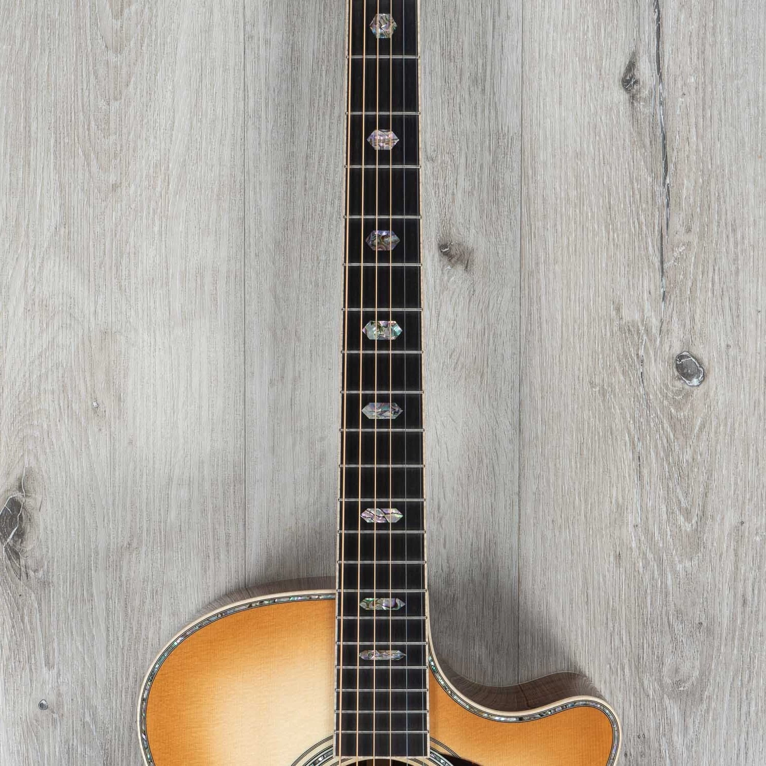 Martin Custom Shop Grand Performance Venetian Cutaway Acoustic-Electric Guitar, Guatemalan Rosewood, Toasted Burst 6 Martin Custom Shop Grand Performance Venetian Cutaway Acoustic-Electric Guitar, Guatemalan Rosewood, Toasted Burst - Image 4