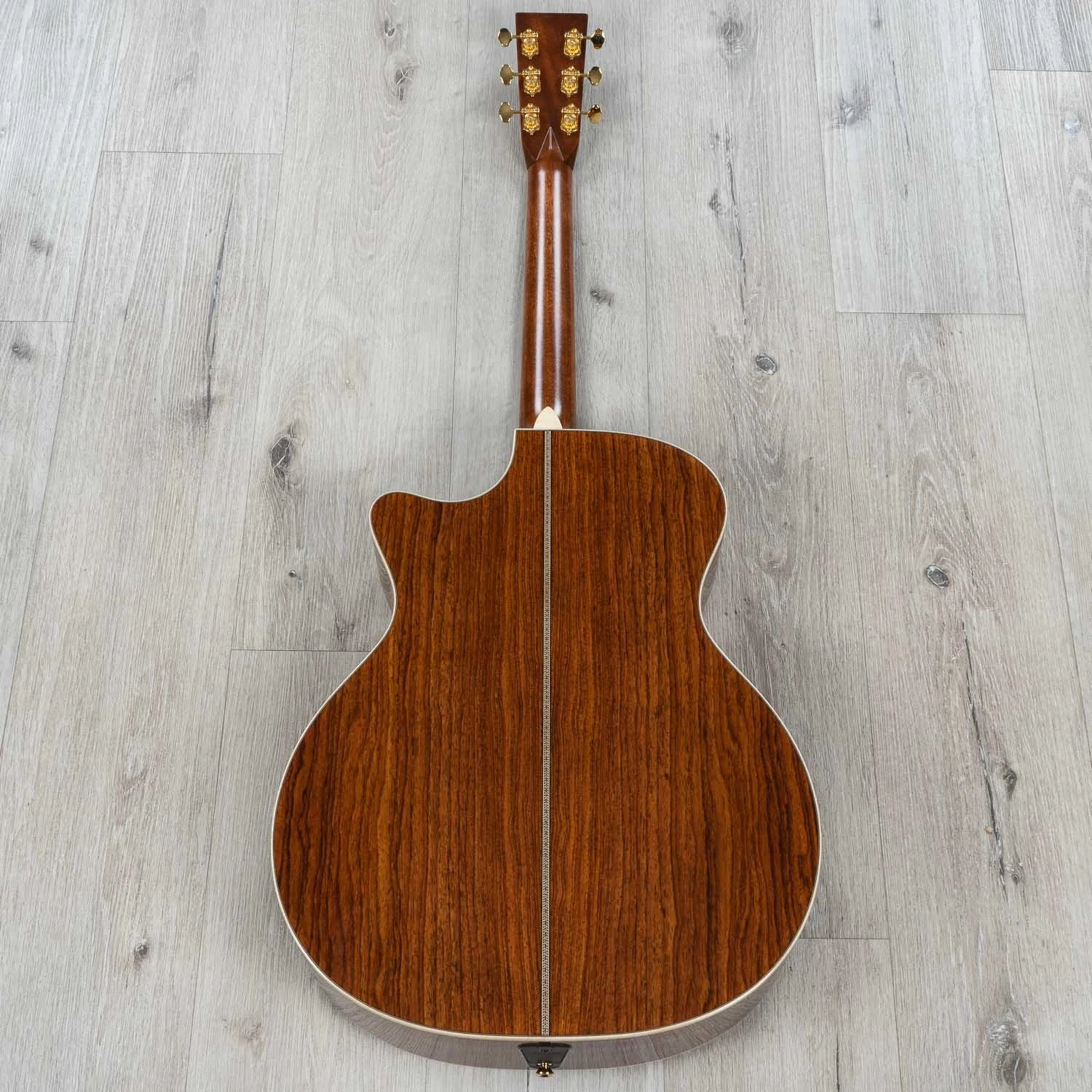 Martin Custom Shop Grand Performance Venetian Cutaway Acoustic-Electric Guitar, Guatemalan Rosewood, Toasted Burst 8 Martin Custom Shop Grand Performance Venetian Cutaway Acoustic-Electric Guitar, Guatemalan Rosewood, Toasted Burst - Image 6