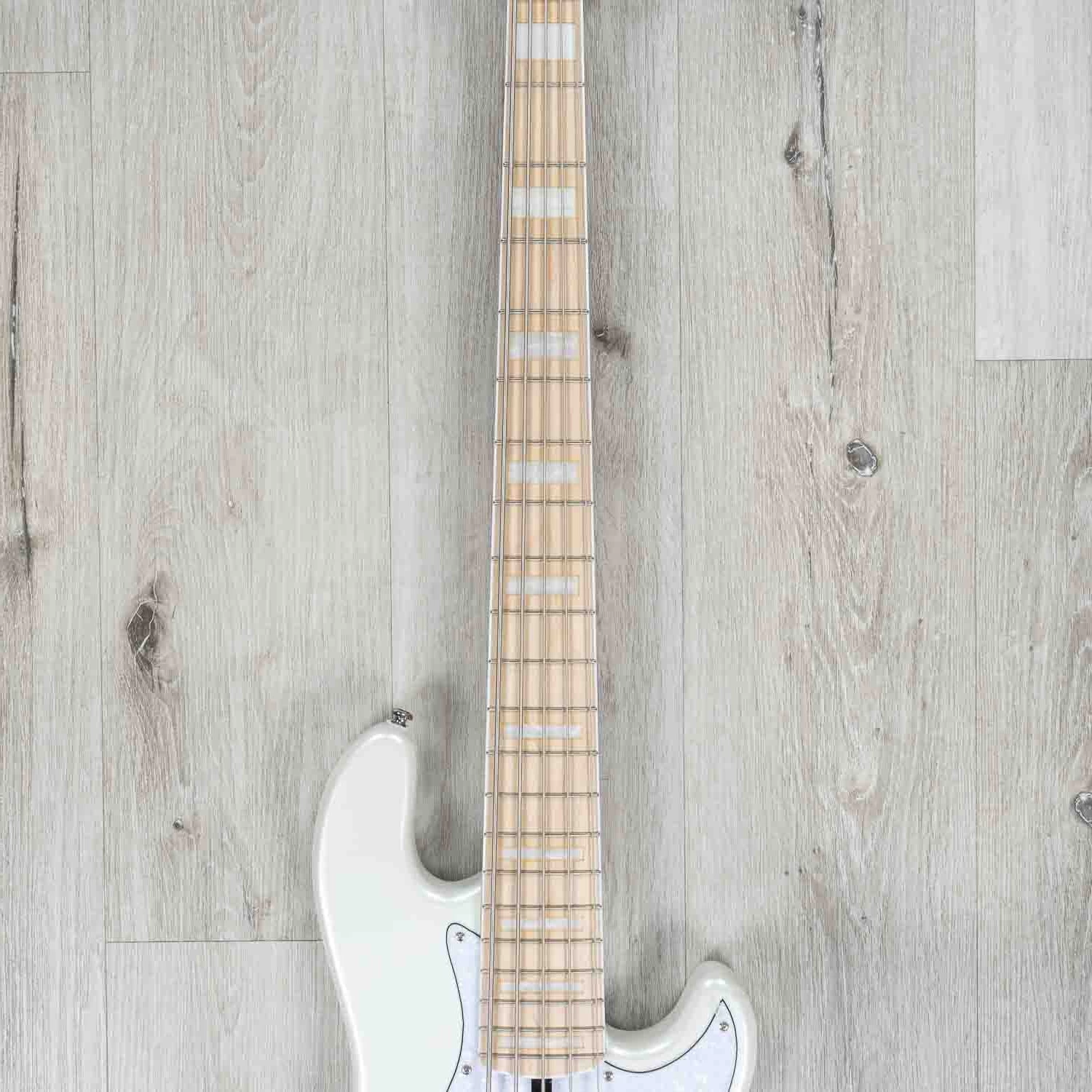 Lakland Skyline Darryl Jones DJ-5 5-String Bass, Maple Fretboard, White Pearl 6 Lakland Skyline Darryl Jones DJ-5 5-String Bass, Maple Fretboard, White Pearl - Image 4