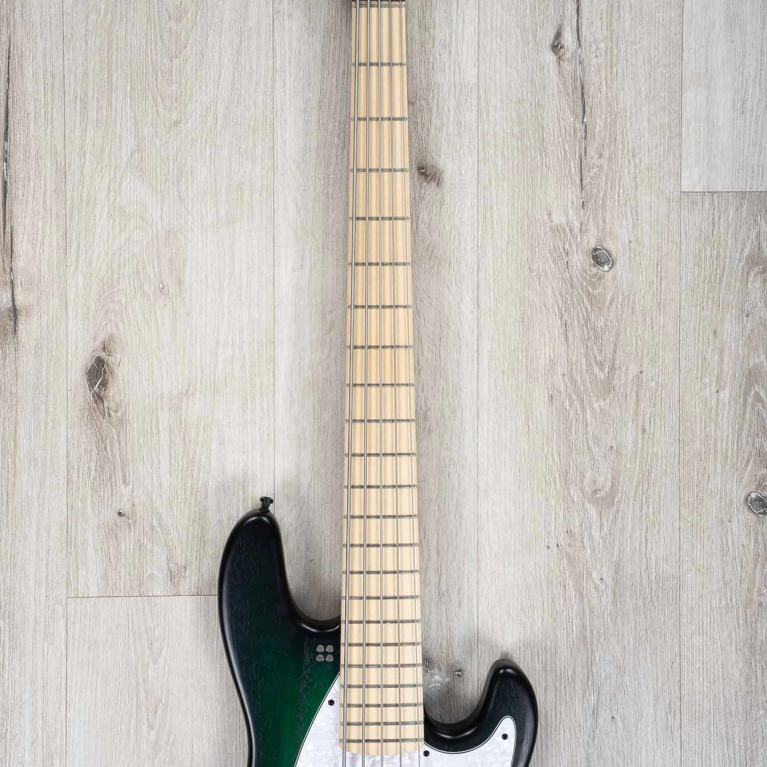 Sandberg California TM-5 Super Light 5-String Bass, Greenburst 6 Sandberg California TM-5 Super Light 5-String Bass, Greenburst - Image 4