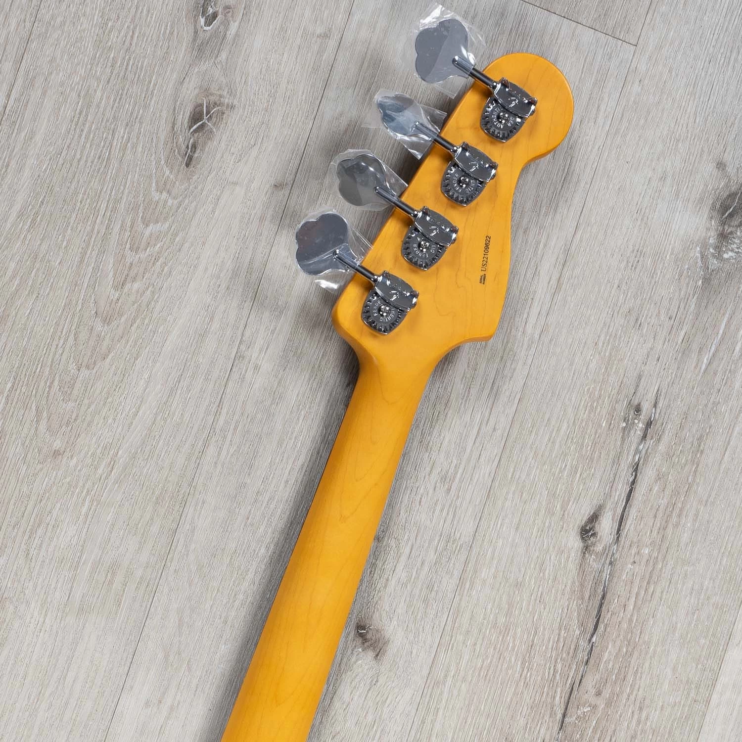 Fender American Professional II Left-Handed Precision Bass, Rosewood Fretboard, 3-Color Sunburst 11 Fender American Professional II Left-Handed Precision Bass, Rosewood Fretboard, 3-Color Sunburst - Image 9