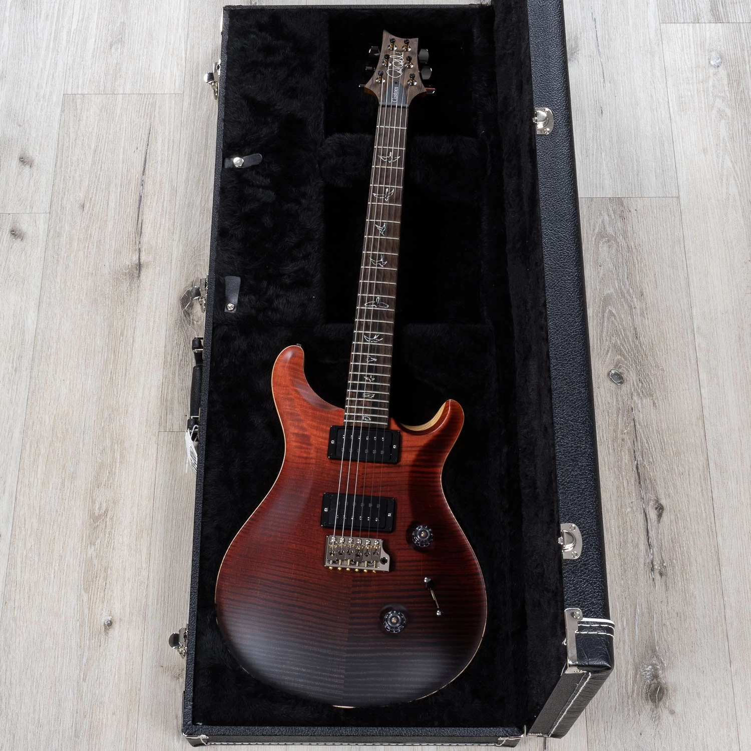 PRS Paul Reed Smith Wood Library Custom 24 Guitar, Fire Red To Gray Black Fade, Roasted Maple Neck 12 PRS Paul Reed Smith Wood Library Custom 24 Guitar, Fire Red To Gray Black Fade, Roasted Maple Neck - Image 10
