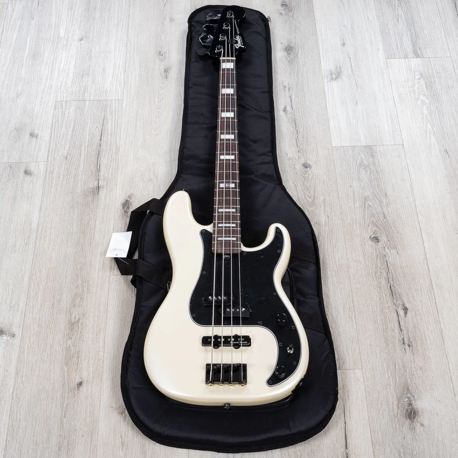 Fender Duff McKagan Deluxe Precision Bass, Rosewood Fingerboard, White Pearl 12 Fender Duff McKagan Deluxe Precision Bass, Rosewood Fingerboard, White Pearl - Image 10