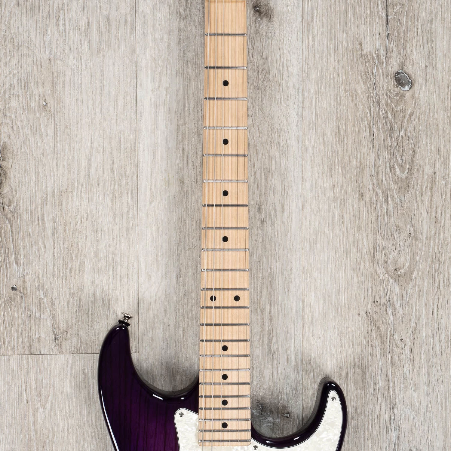 Anderson Guitarworks The Classic Guitar, Maple Fretboard, HSS Pickups, Transparent Purple Burst 6 Anderson Guitarworks The Classic Guitar, Maple Fretboard, HSS Pickups, Transparent Purple Burst - Image 4