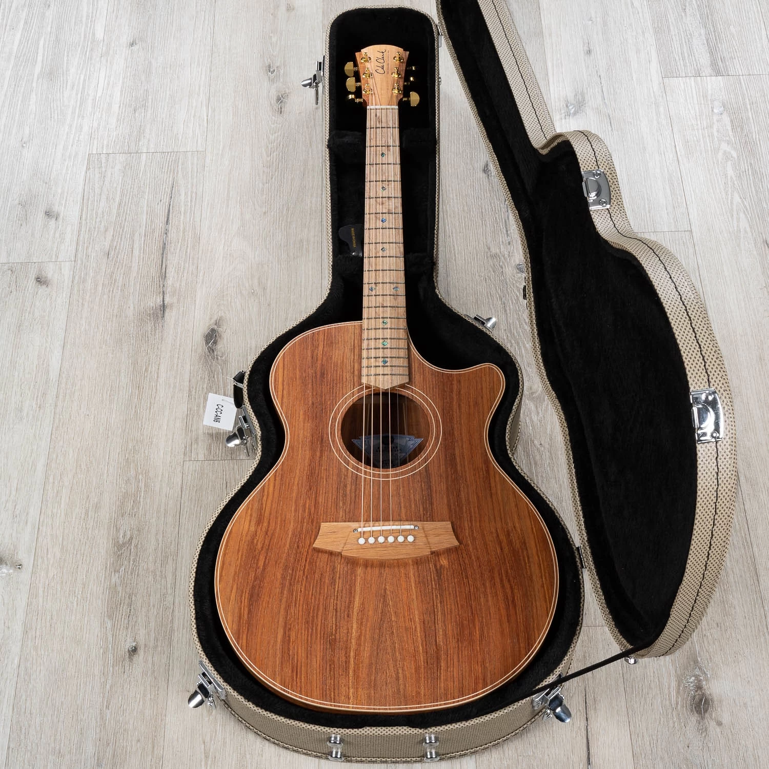 Cole Clark Angel 2 Series AN2EC-BLBL Grand Auditorium Acoustic-Electric Guitar, Australian Blackwood Top, Hard Case 13 Cole Clark Angel 2 Series AN2EC-BLBL Grand Auditorium Acoustic-Electric Guitar, Australian Blackwood Top, Hard Case - Image 11