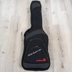 Sandberg California Ida Nielsen Signature Bass, Soft Aged Black Gloss 23 Sandberg California Ida Nielsen Signature Bass, Soft Aged Black Gloss -Musical Instrument Shop 20230321 dsc09576