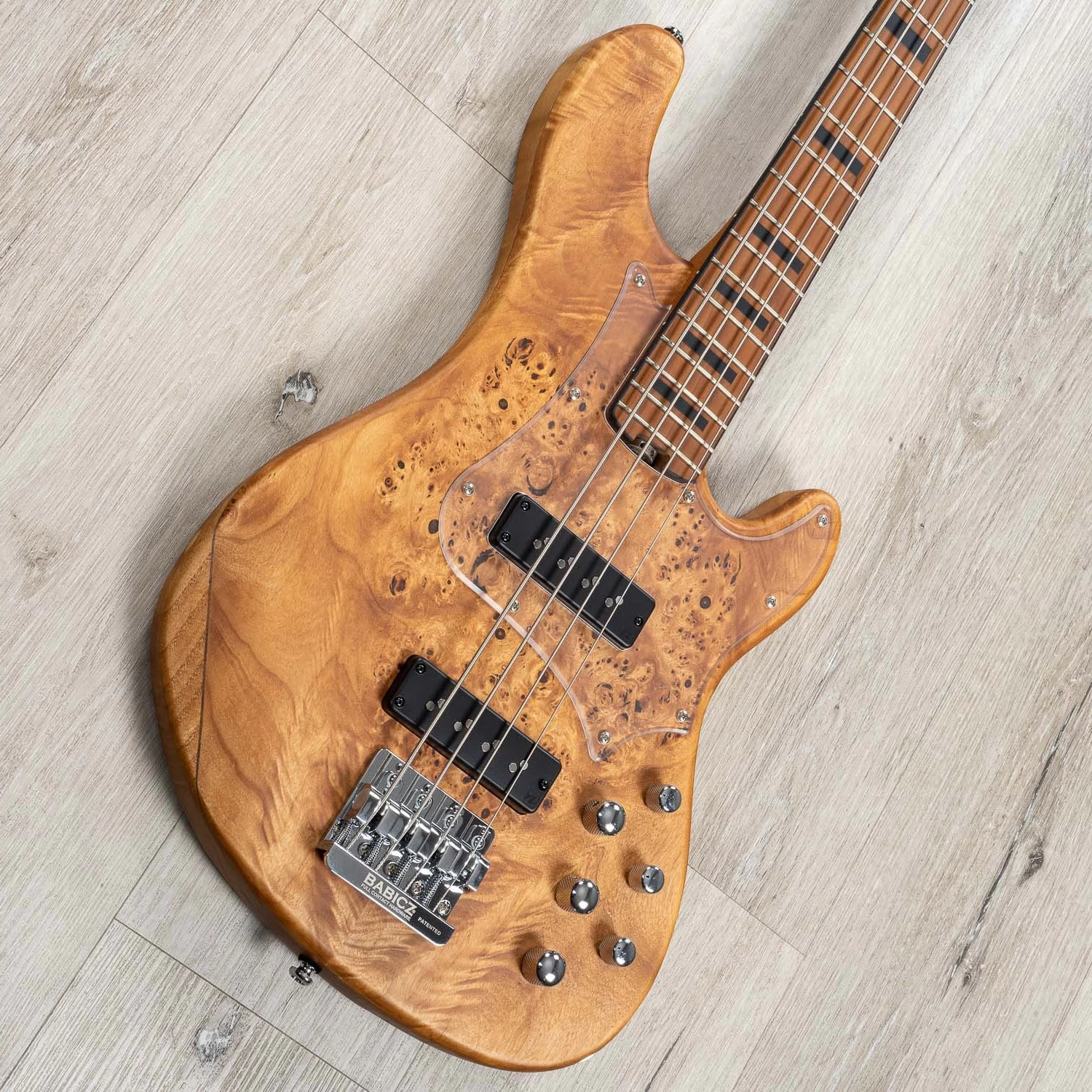 Cort GB-Modern 4 Bass, Nordstrand Pickups, Roasted Maple Fretboard, Open Pore Vintage Natural 4 Cort GB-Modern 4 Bass, Nordstrand Pickups, Roasted Maple Fretboard, Open Pore Vintage Natural - Image 2