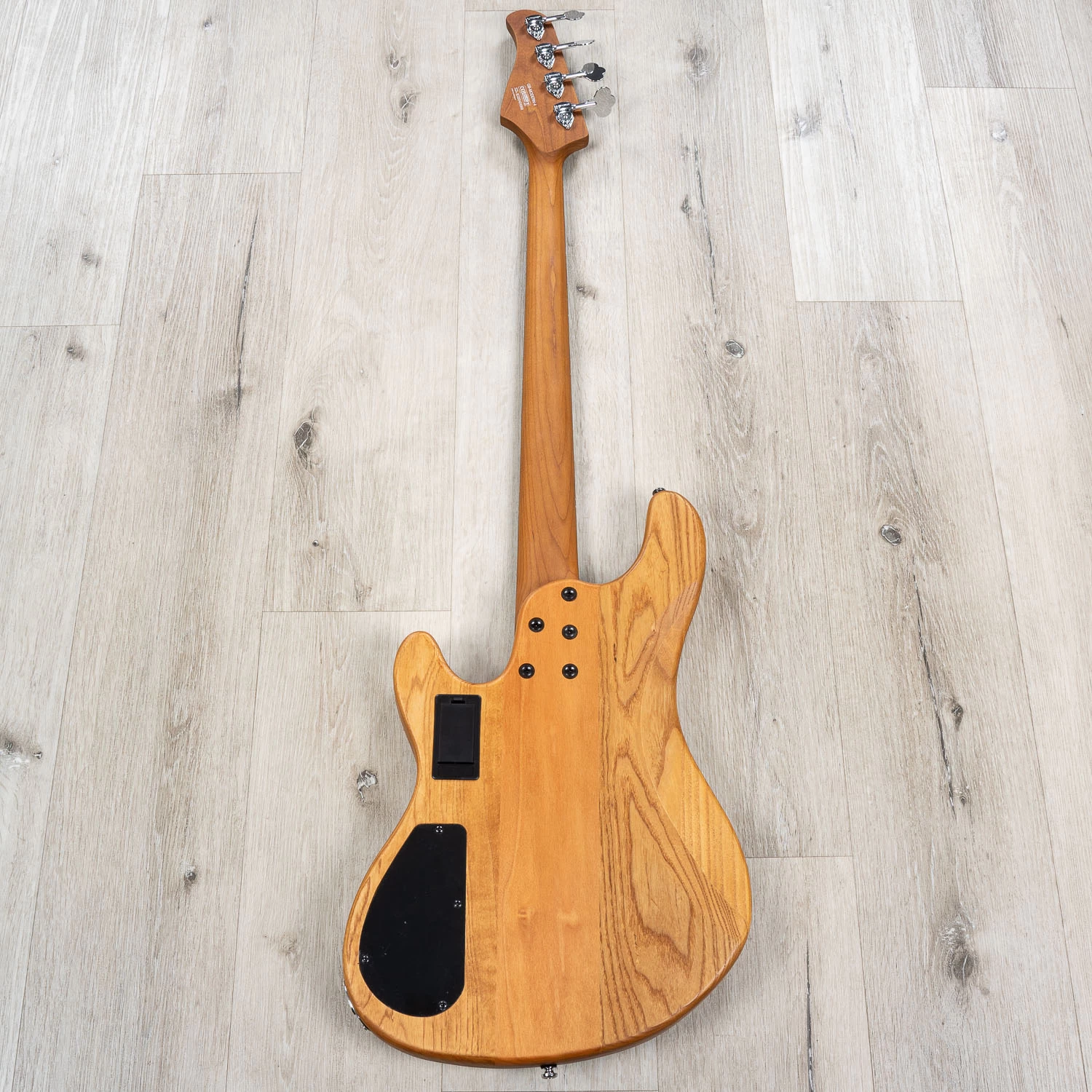 Cort GB-Modern 4 Bass, Nordstrand Pickups, Roasted Maple Fretboard, Open Pore Vintage Natural 8 Cort GB-Modern 4 Bass, Nordstrand Pickups, Roasted Maple Fretboard, Open Pore Vintage Natural - Image 6