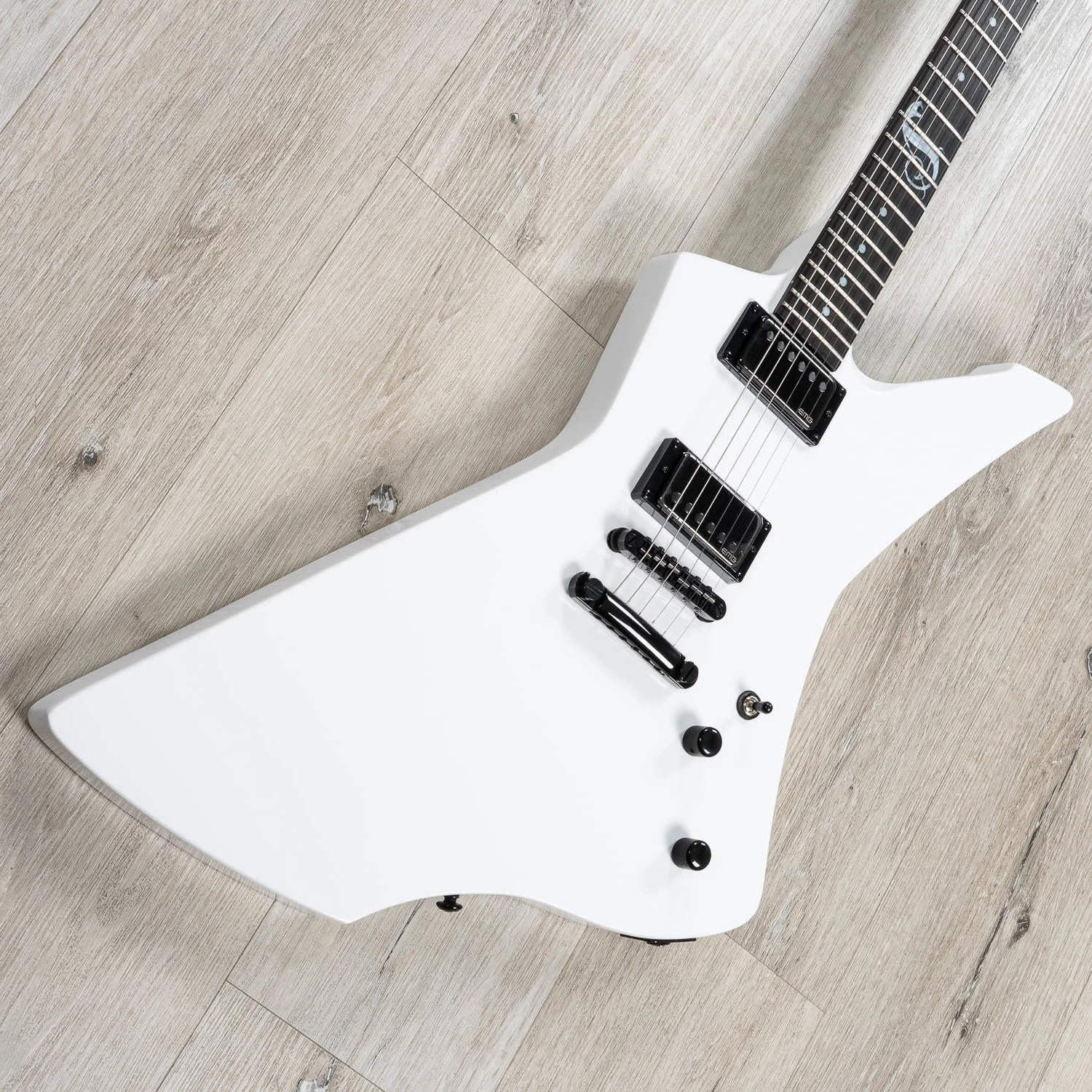 ESP LTD James Hetfield Signature Snakebyte Guitar, Ebony Fretboard, Snow White 4 ESP LTD James Hetfield Signature Snakebyte Guitar, Ebony Fretboard, Snow White - Image 2