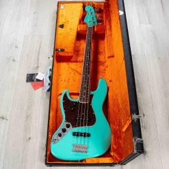 Fender American Vintage II 1966 Left-Hand Jazz Bass, Rosewood Fretboard, Sea Foam Green -Musical Instrument Shop 20230417 20230417 dsc07043