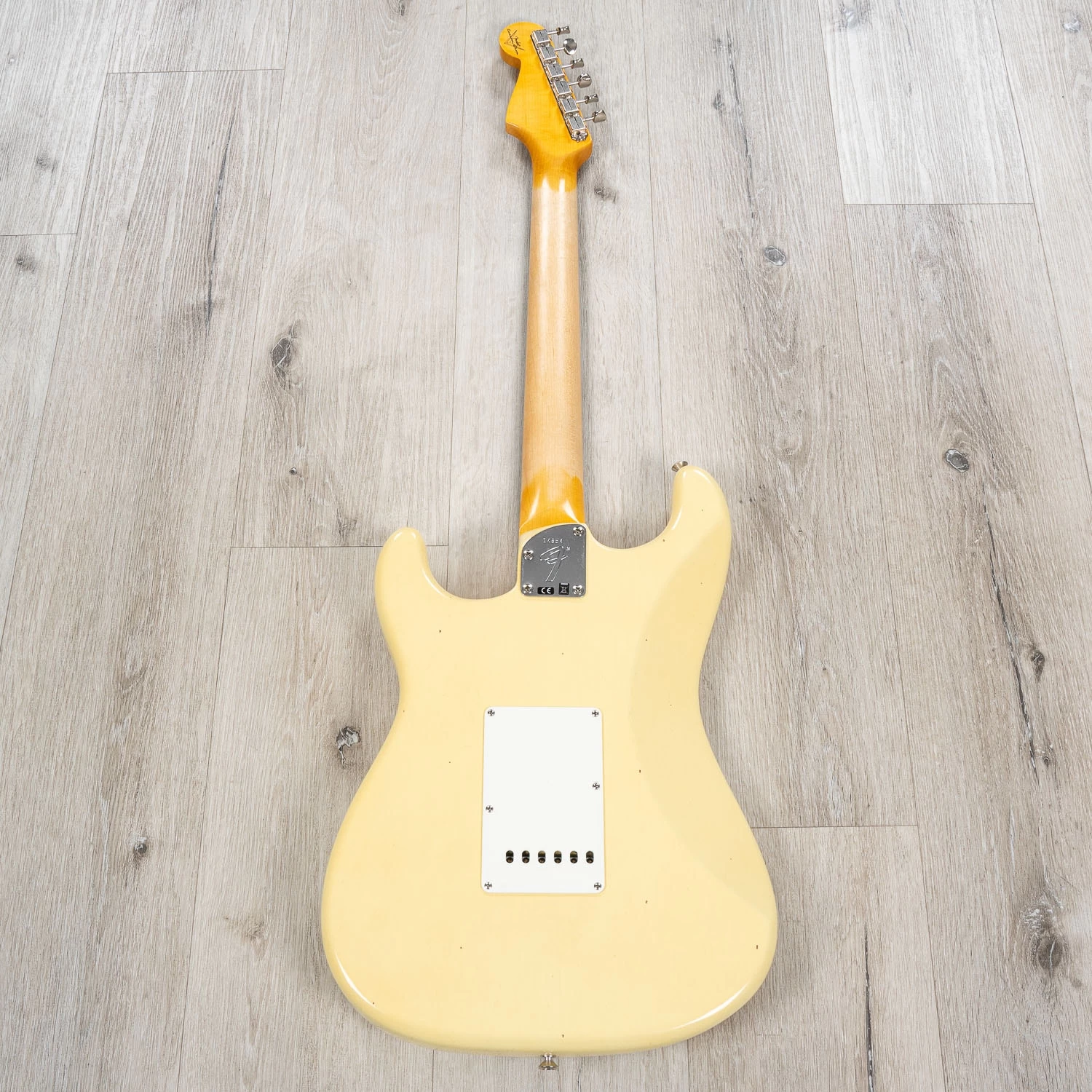 Fender Custom Shop Postmodern Stratocaster Journeyman Relic Guitar With Closet Classic Hardware, Rosewood Fingerboard, Aged Vintage White 9 Fender Custom Shop Postmodern Stratocaster Journeyman Relic Guitar With Closet Classic Hardware, Rosewood Fingerboard, Aged Vintage White - Image 7