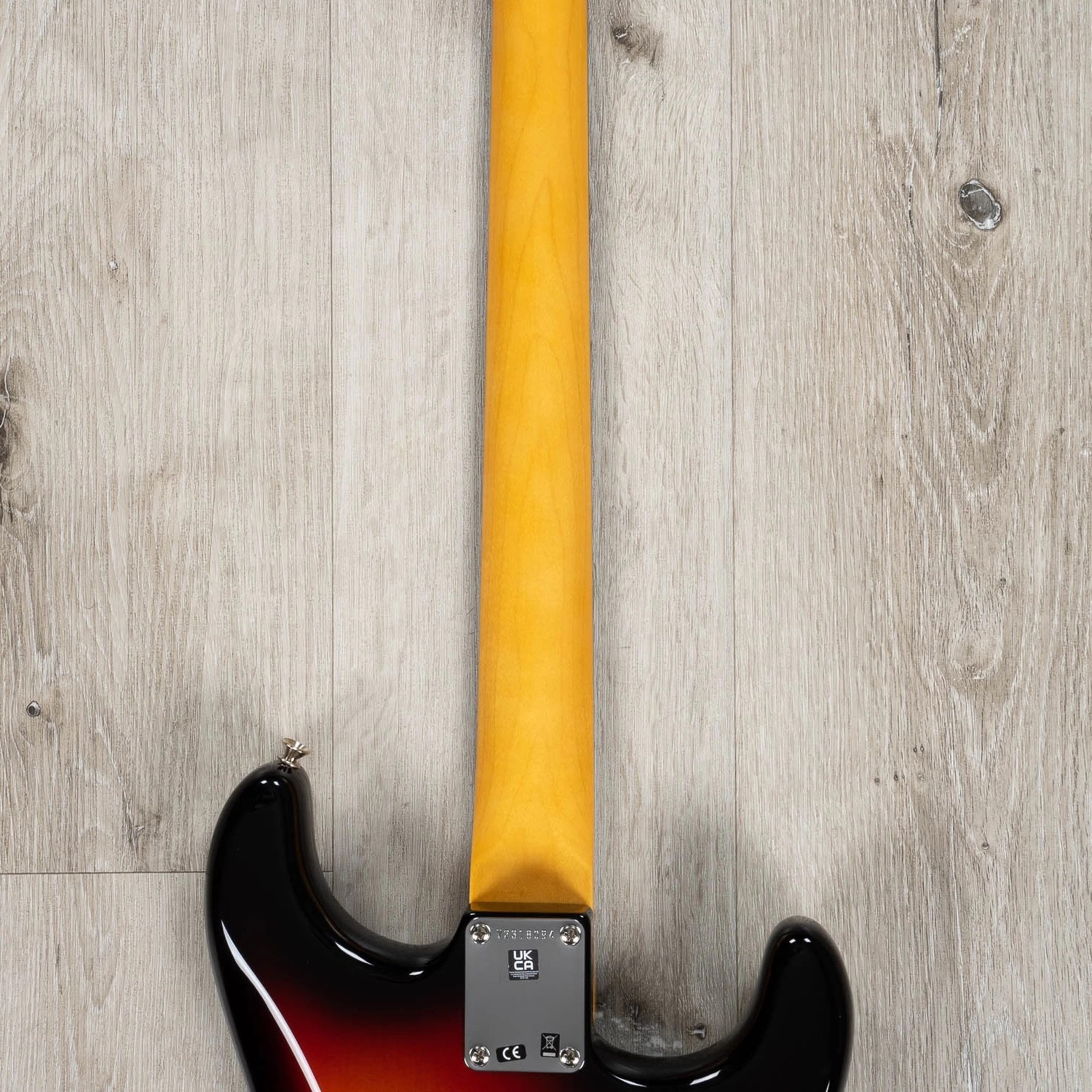 Fender American Vintage II 1961 Stratocaster Left-Hand Guitar, Rosewood Fretboard, 3-Color Sunburst 8 Fender American Vintage II 1961 Stratocaster Left-Hand Guitar, Rosewood Fretboard, 3-Color Sunburst - Image 6