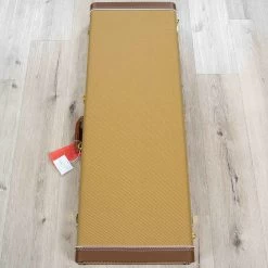 Fender Yngwie Malmsteen Stratocaster Guitar, Scalloped Maple Fretboard, Vintage White 24 Fender Yngwie Malmsteen Stratocaster Guitar, Scalloped Maple Fretboard, Vintage White -Musical Instrument Shop 20230524 20230524 dsc06304 1