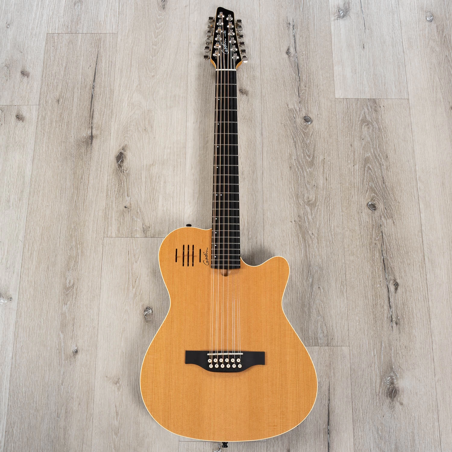Godin A12 Natural SG 12-String Acoustic-Electric Guitar, Solid Cedar, Natural 5 Godin A12 Natural SG 12-String Acoustic-Electric Guitar, Solid Cedar, Natural - Image 3