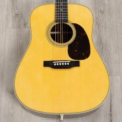 Martin Standard Series D-28 Acoustic Guitar, Rosewood Back & Sides, Spruce Top