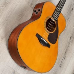 Yamaha FSX5 Red Label Small Body Acoustic Electric Guitar W/ Hard Case, Solid Sitka Spruce Top -Musical Instrument Shop 20230706 dsc00939