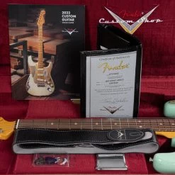 Fender Custom Shop 1963 Stratocaster Journeyman Relic Closet Classic Guitar, Surf Green -Musical Instrument Shop 20230717 dsc04013