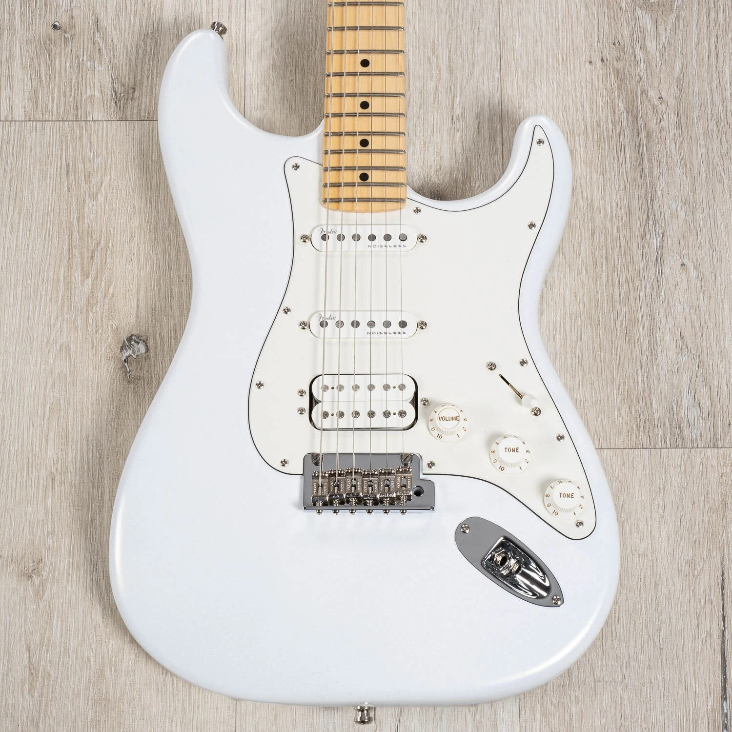 Fender Juanes Stratocaster Guitar, Maple Fretboard, Luna White 3 Fender Juanes Stratocaster Guitar, Maple Fretboard, Luna White