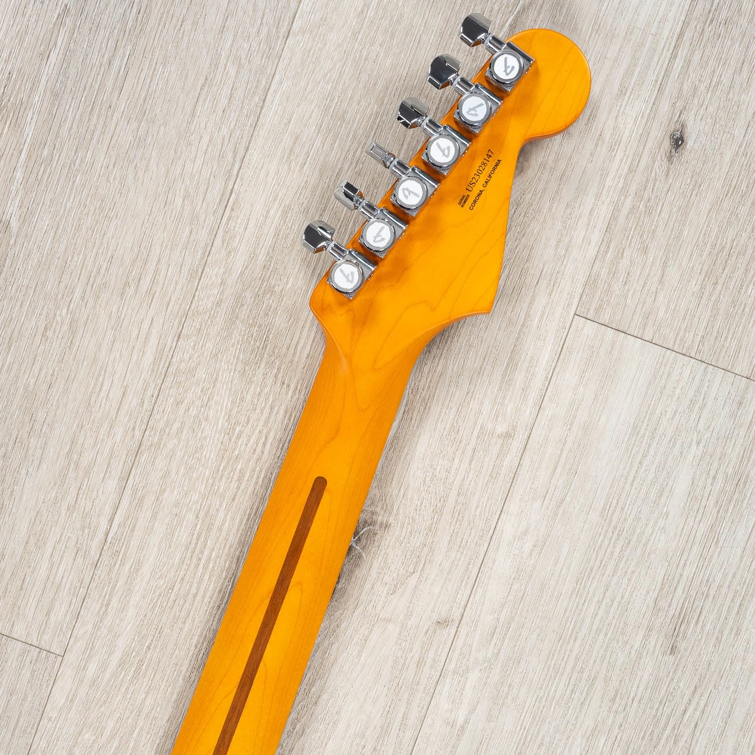 Fender American Ultra Stratocaster Left-Hand Guitar, Maple Fretboard, Texas Tea 10 Fender American Ultra Stratocaster Left-Hand Guitar, Maple Fretboard, Texas Tea - Image 8