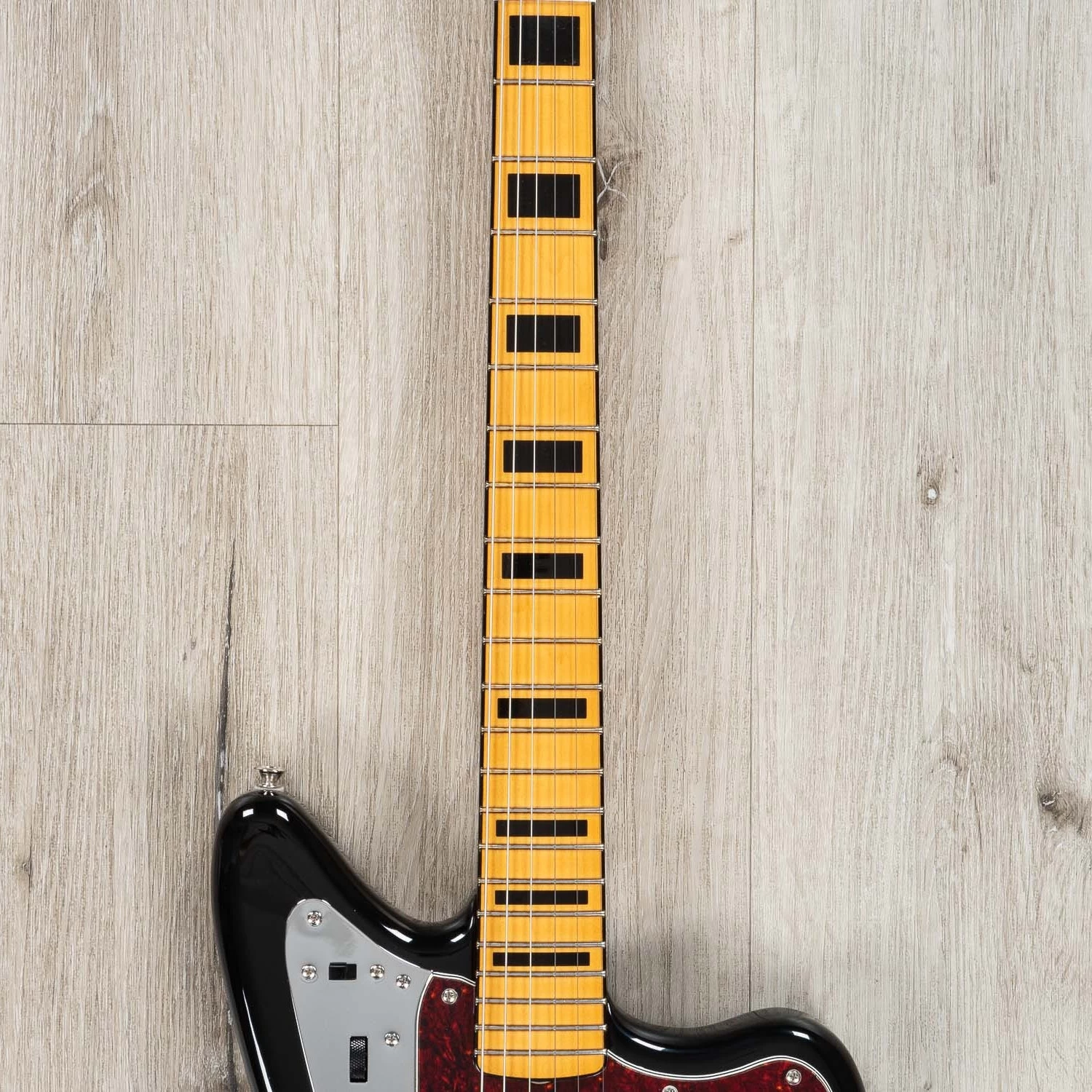 Fender Vintera II 70s Jaguar Guitar, Maple Fingerboard, Black 6 Fender Vintera II 70s Jaguar Guitar, Maple Fingerboard, Black - Image 4
