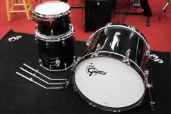 Gretsch USA Custom 3-Piece Drum Kit, Gloss Black Lacquer Finish (16x20" Kick, 8x12" Tom, 14x14" Floor Tom) -Musical Instrument Shop bu dw gr gl kit 2