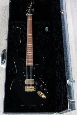 Suhr Mateus Asato Signature Series Classic S Guitar, Gloss Black, 3A Roasted Birdseye Maple - JS9Z0X 22 Suhr Mateus Asato Signature Series Classic S Guitar, Gloss Black, 3A Roasted Birdseye Maple - JS9Z0X -Musical Instrument Shop dsc02472 2