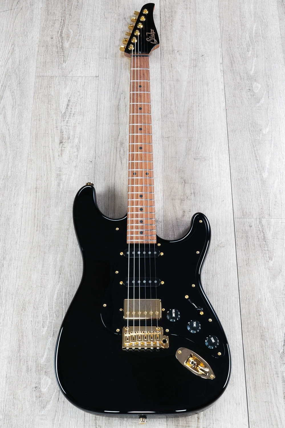 Suhr Mateus Asato Signature Series Classic S Guitar, Gloss Black, 3A Roasted Birdseye Maple - JS9Z0X 5 Suhr Mateus Asato Signature Series Classic S Guitar, Gloss Black, 3A Roasted Birdseye Maple - JS9Z0X - Image 3