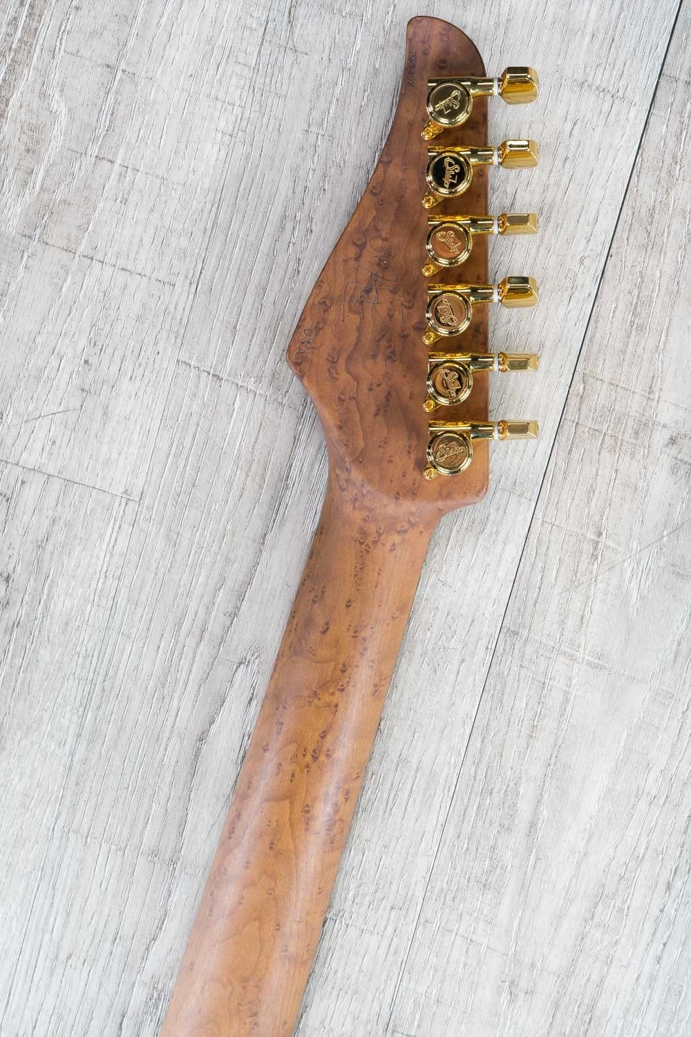 Suhr Mateus Asato Signature Series Classic S Guitar, Gloss Black, 3A Roasted Birdseye Maple - JS9Z0X 11 Suhr Mateus Asato Signature Series Classic S Guitar, Gloss Black, 3A Roasted Birdseye Maple - JS9Z0X - Image 9