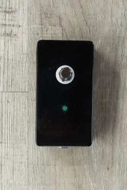 Verellen Amplifiers Meatsmoke 300-Watt Bass And Guitar Amplifier Head - Cherry Wine Stain 17 Verellen Amplifiers Meatsmoke 300-Watt Bass And Guitar Amplifier Head - Cherry Wine Stain -Musical Instrument Shop dsc06328 1